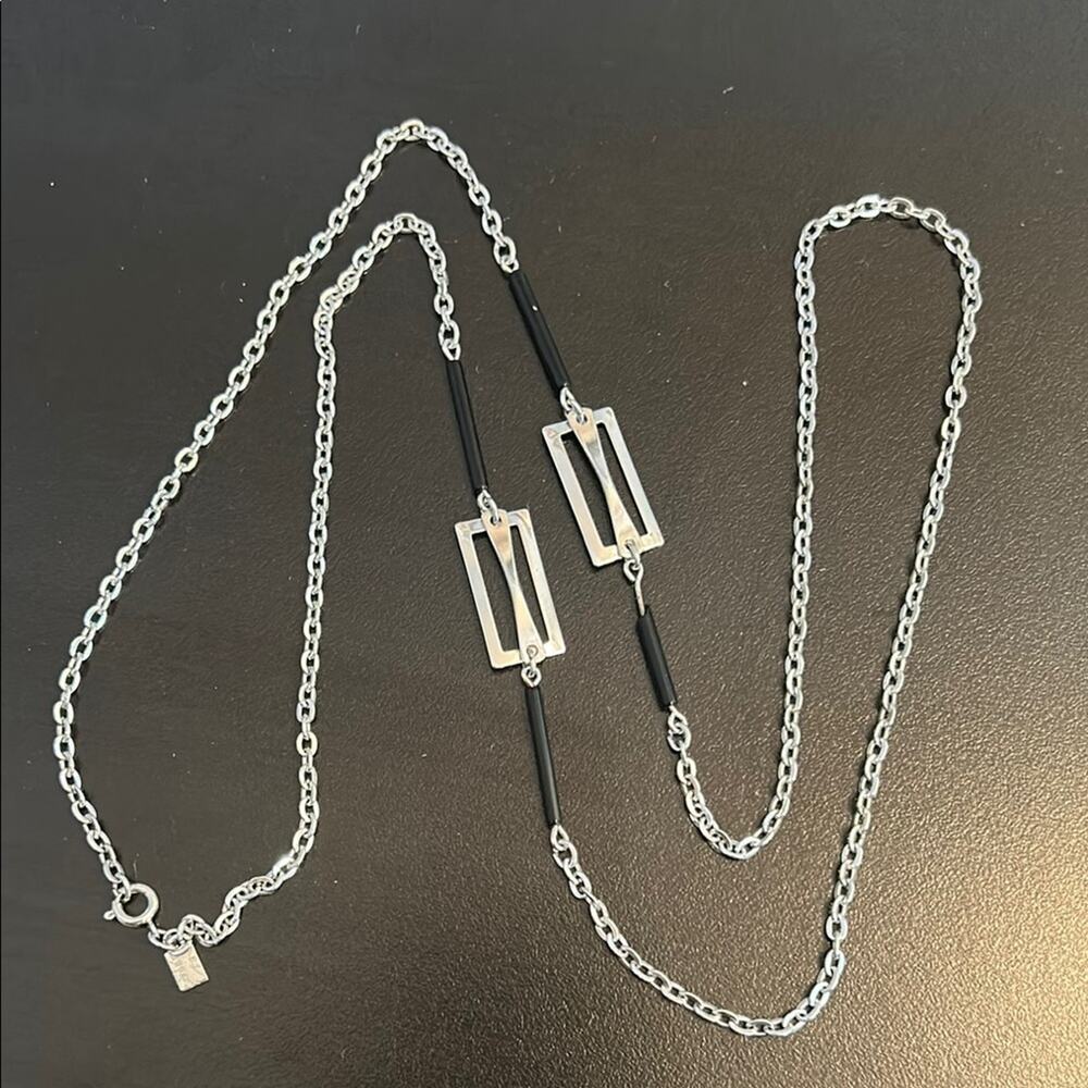 Vintage Emmons 36” long chain with rectangle geometric Accents silver black #59